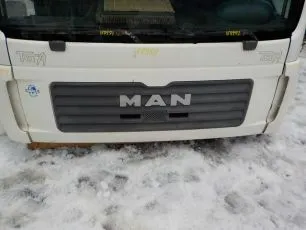 81611100063 MAN Капот