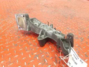 5412030240 MERCEDES Кронштейн водяного насоса