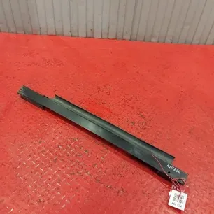 20715369 VOLVO Кронштейн радиатора