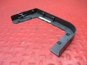 20360784 VOLVO Кронштейн подножки
