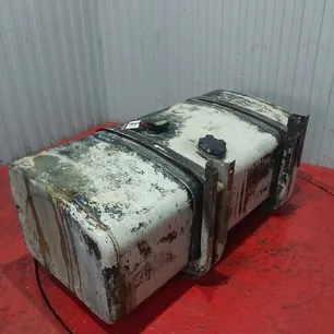 7420823476 RENAULT Бак топливный