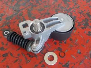 67759 AUGER Натяжитель ремня