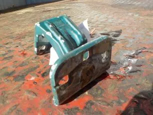 7230541 MERCEDES Петля двери нижняя правая