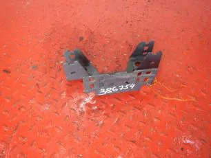 21675758 VOLVO Кронштейн блока управления автомобилем