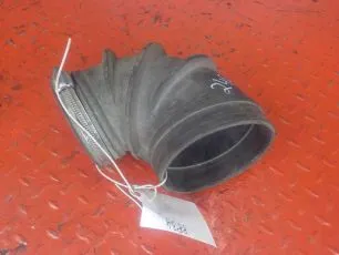 7421288834 RENAULT Воздуховод