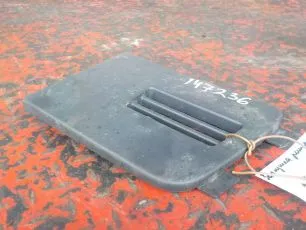 3175545 VOLVO Заглушка решетки левая