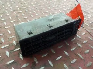 9418300254 MERCEDES Дефлектор воздушный
