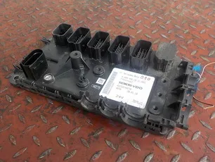 4462961 MERCEDES Блок управления Frontmodul