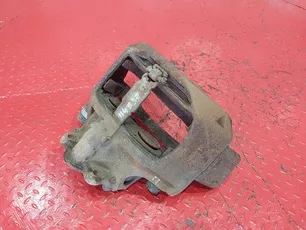 9704201301 MERCEDES Суппорт правый