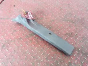 5001833240 RENAULT Накладка зеркала левого