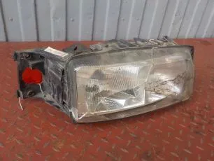 5010379320 RENAULT Фара правая