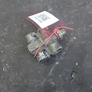 81521206096 MAN Клапан перепускной