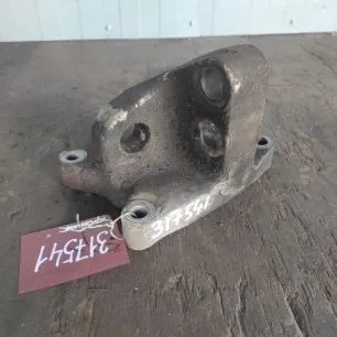 21176296 VOLVO Кронштейн двигателя