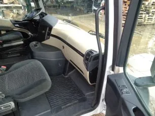 9608101154 MERCEDES Поручень