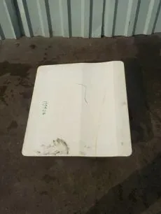 81669120195 MAN Крышка бардачка