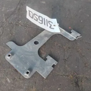 21470509 VOLVO Кронштейн бака мочевины