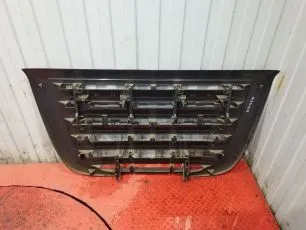 M3011213 MARSHALL Решетка радиатора