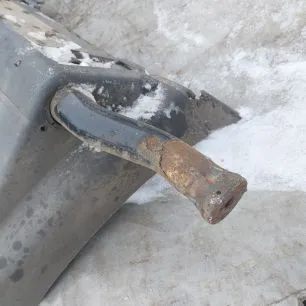 81664206033 MAN Кронштейн крыла заднего правый