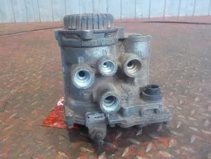 4319413 MERCEDES Кран управления тормозами прицепа