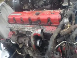 5010477715 RENAULT Головка блока