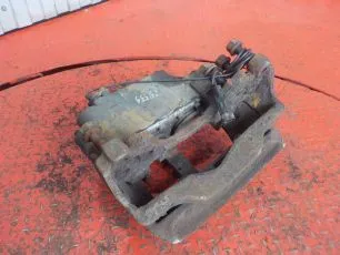 20527038 VOLVO Суппорт задний правый