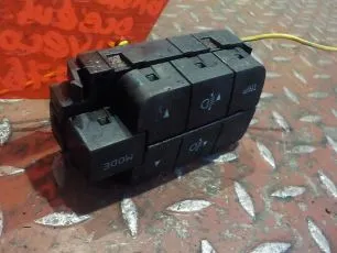 69500781 IVECO Блок управления освещением
