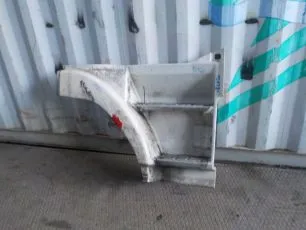 3175247 VOLVO Корпус подножки верхний правый