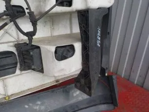 81416146004 MAN Кронштейн бампера правый