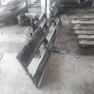81416700114 MAN Спойлер по раме