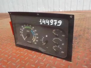 5010231810 RENAULT Панель приборов