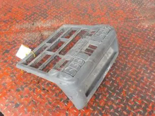 504034778 IVECO Накладка торпедо