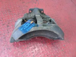 5010525480 RENAULT Суппорт передний правый