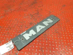 81978700121 MAN Эмблема
