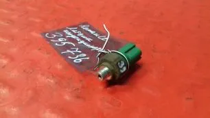 5001858392 RENAULT Датчик кондиционера