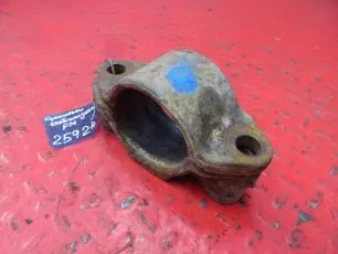 1079482 VOLVO Кронштейн стабилизатора