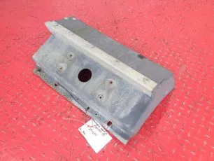41298974 IVECO Накладка крыла правая