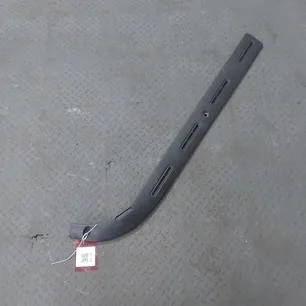 5010290069 RENAULT Накладка лобового стекла