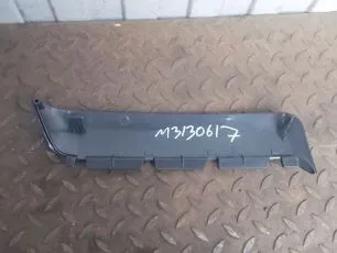 M3130617 MARSHALL Дефлектор кабины наружная часть правая