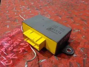 504186026 IVECO Блок управления освещением