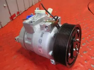 89030 NISSENS Компрессор кондиционера