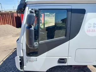 504232510 IVECO Дверь левая