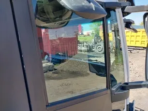 98407341 IVECO Стекло двери правое
