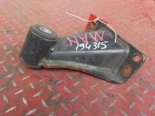 85417206002 MAN Кронштейн торсиона правый