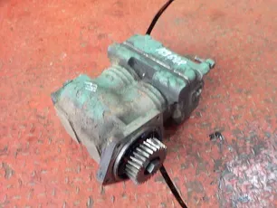 20569224 VOLVO Компрессор воздушный