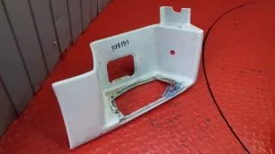 81615100802 MAN Корпус подножки нижний правый