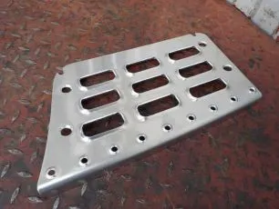 M3011121 MARSHALL Накладка противотуманной фары правая