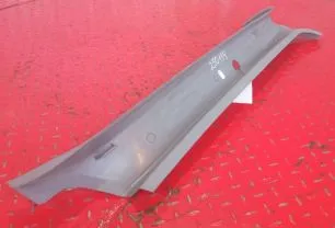 9416880138 MERCEDES Накладка стойки
