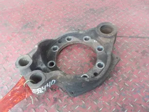 5010136138 RENAULT Щит опорный задний