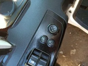 504267130 IVECO Переключатель регулировки зеркала
