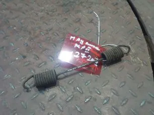 9459930010 MERCEDES Пружина тормозных колодок